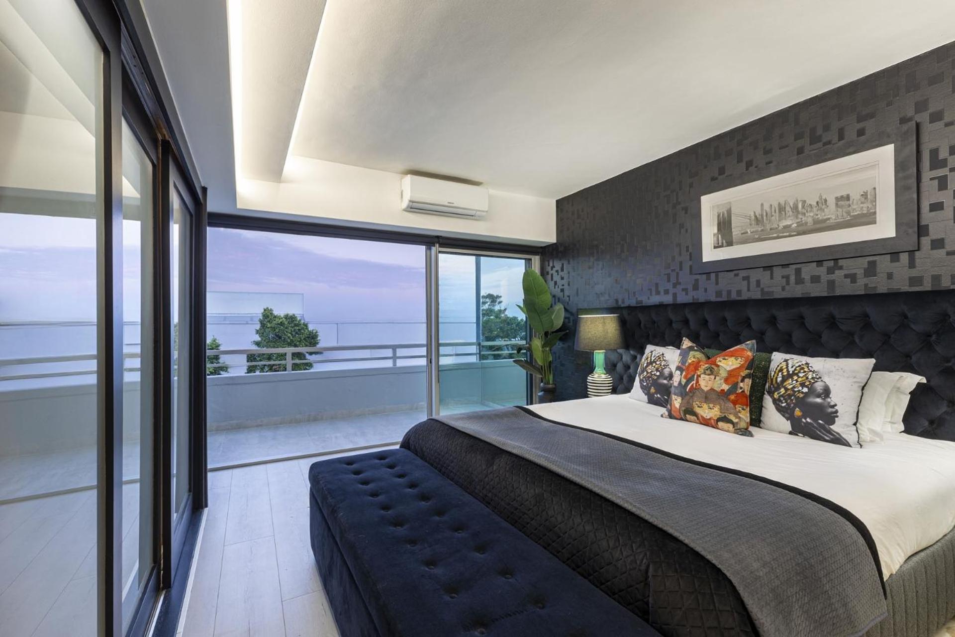 Clifton Yolo Spaces - Clifton Beachfront Executive Apartment Cape Town Bagian luar foto