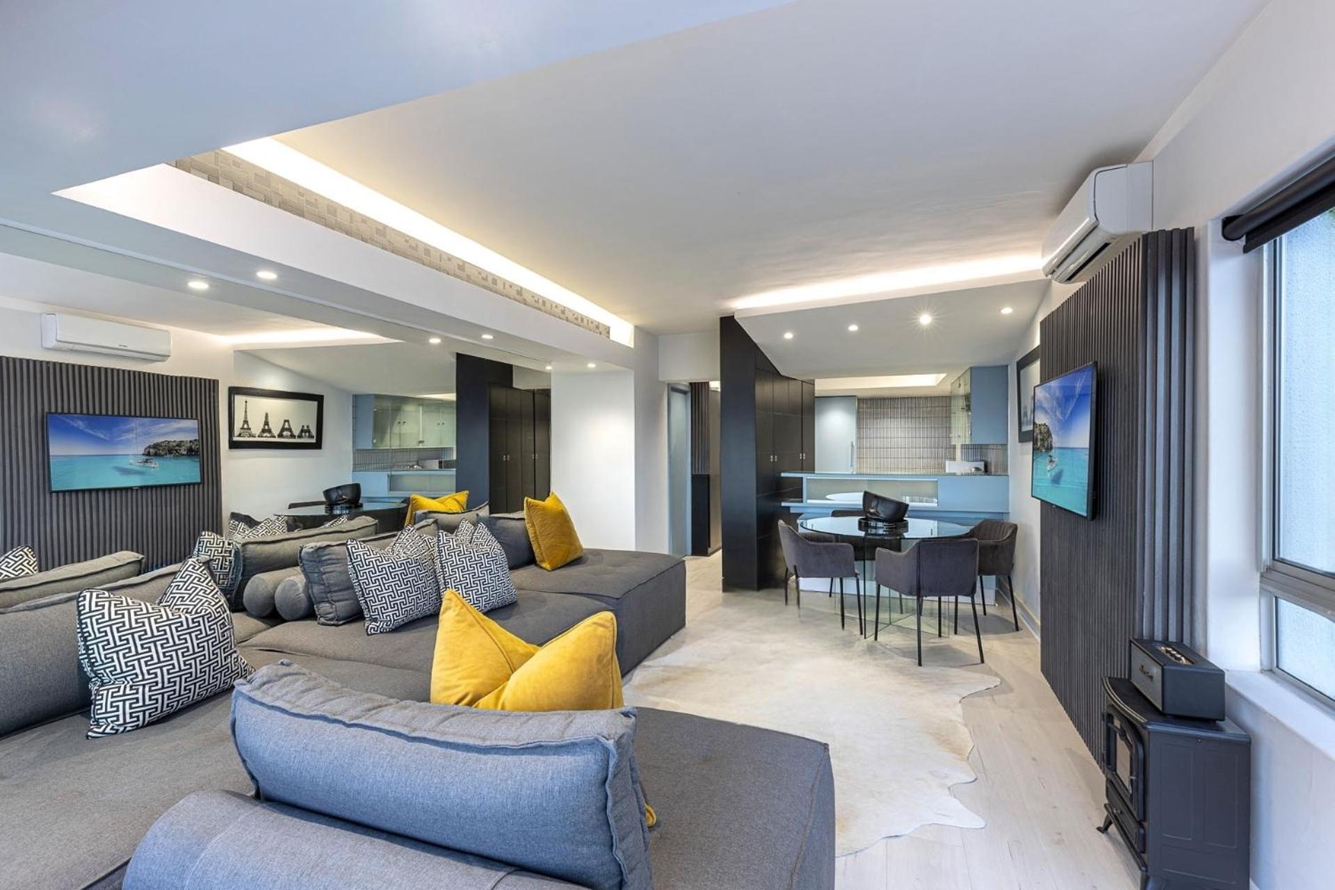 Clifton Yolo Spaces - Clifton Beachfront Executive Apartment Cape Town Bagian luar foto